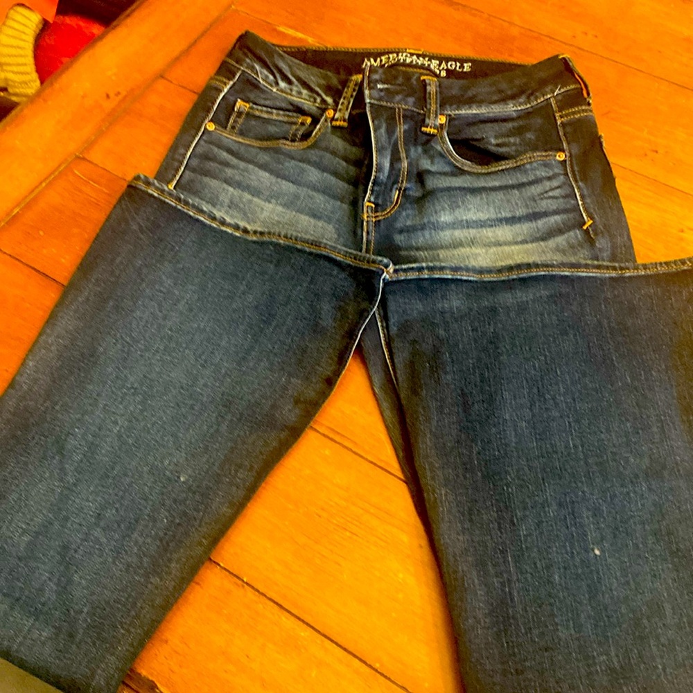 Dark washed super stretch jeans